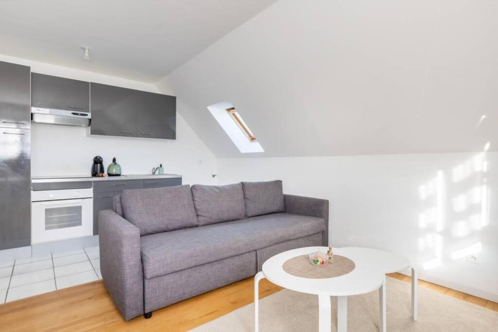 Grand Confort, Appartement Osny Exterior foto